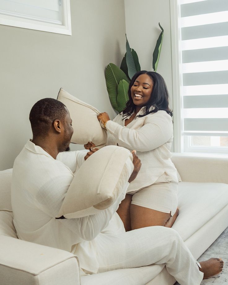 730 days a million inside jokes. recurring pillowtalks. countless “what do you want to eat” debates. and still the best decision i ever made. love you forever baby @ohi